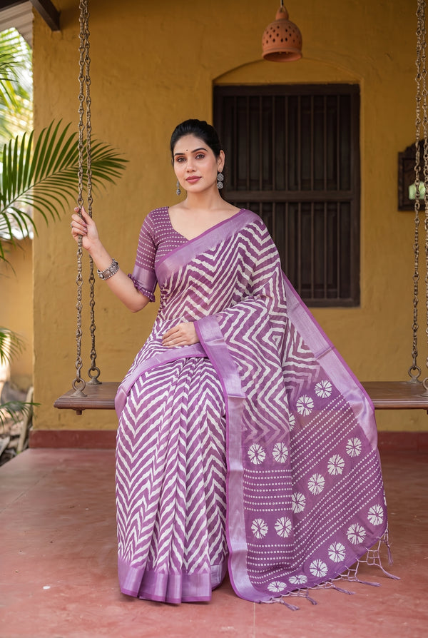 PURPLE FLOWER PRINT ZARI BORDER SAREE